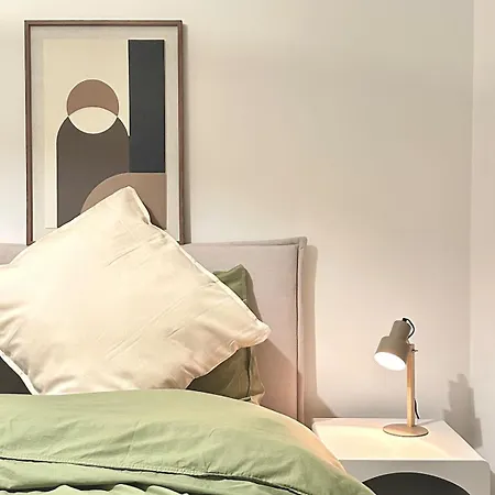 Direct Metro To Paris, 3-room-flat With A View, Stade De France, Free Parking * Saint-Denis (Seine-Saint-Denis)